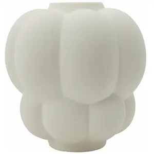 Comparateur de prix : AYTM Vase Uva, céramique, blanc, Ø 26 cm, forme de raisin