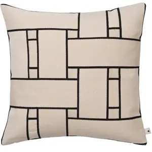 Housse de coussin Lattice Offset Ferm Living Blanc cassé 50x50Vendu parsmallable