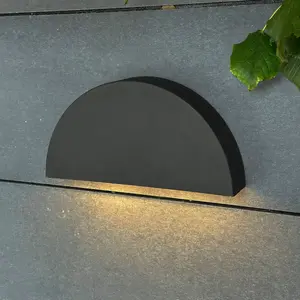Comparateur de prix : Dyberg Larsen Scott applique d’extérieur noir mat