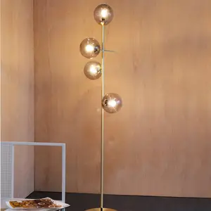 Comparateur de prix : Dyberg Larsen Como lampe sur pied, 4 lampes, laiton