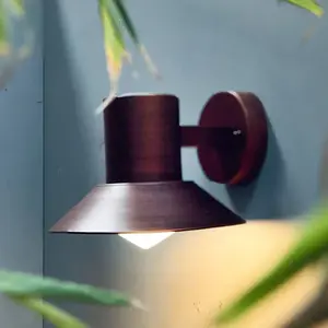 Dyberg Larsen Applique d'extérieur Venice, couleur cuivre, Ø 20 cmVendu parluminaire