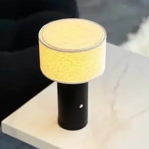Lampe de table LED rechargeable Dyberg Larsen Mellow, noir, 23 cm pas cher