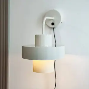 Comparateur de prix : Dyberg Larsen Applique murale Stoke, blanc mastic, Ø 20 cm, métal