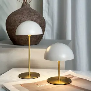 Comparateur de prix : Lampe à poser en métal blanc crème, h 20 cm d 10 cm - along