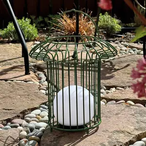 Dyberg Larsen Lampe de table LED rechargeable Basket, vert, métalVendu parkaufland