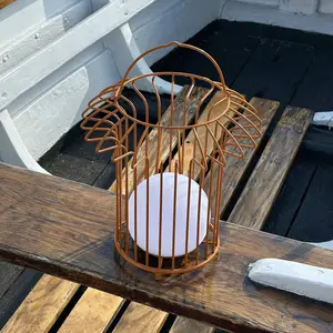 Comparateur de prix : Lanterne en métal terre cuite, h 32 cm d 24 cm - basket