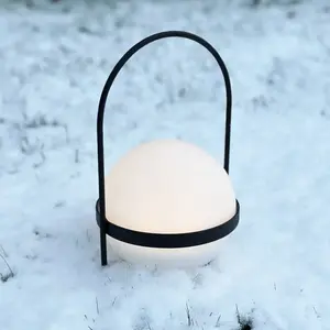 Dyberg Larsen Lampe solaire LED Summer, blanc/noir Hauteur 26 cmVendu parluminaire