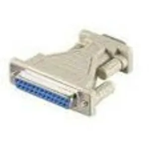 EET Nordic MicroConnect - Adaptateur série - DB-9 (M) pour DB-25 (F)Vendu parrue-du-commerce