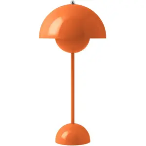 Comparateur de prix : &tradition - Lampe de table FlowerPot - Orange - Acier laqué - Designe...