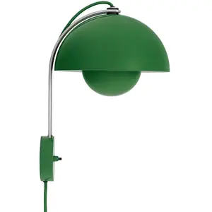 Applique murale avec prise signal green Flowerpot VP8 - &tradition pas cher
