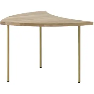 Table basse en chêne huilé et pieds laiton Pinwheel HM7- &tradition pas cher