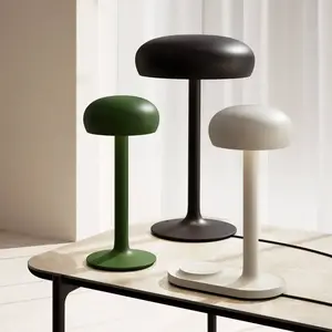 Comparateur de prix : Eva Solo Lampe à poser LED rechargeable Emendo, gris, intensité variab...