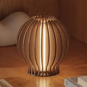 Eva Solo Lampe à poser LED rechargeable Radiant, bois foncé, 14cm, USBVendu parluminaire