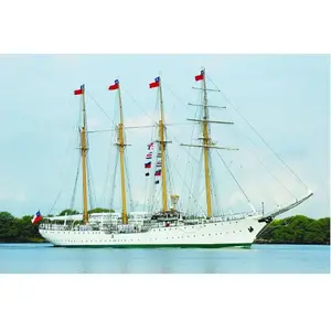 Maquette bateau en bois : Esmeralda pas cher