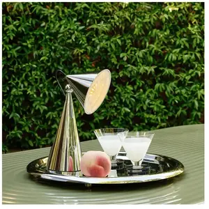 Tom Dixon Pose Lampe de table sans fil, LED, POPO01SSUN,Vendu parreuter
