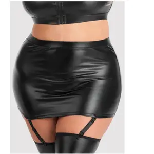 Comparateur de prix : Lovehoney Lingerie Mini-Jupe avec Porte-Jarretelles Fierce Wetlook Noir GT