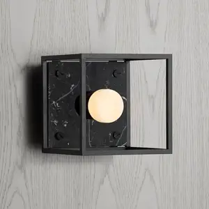 Buster + Punch Caged Wall small marbre noir pas cher