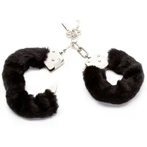 Comparateur de prix : Lovehoney Menottes Fausse Fourrure Furry Handcuffs Noir