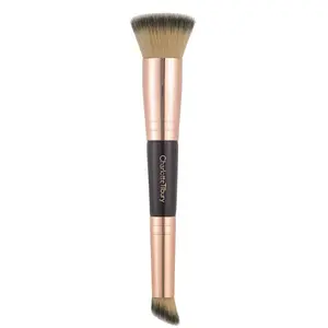 Charlotte Tilbury Hollywood Teint Brosse pas cher