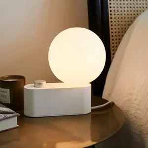 Tala lampe à poser Alumina, Globe, dim-to-warm, blanc craie pas cher