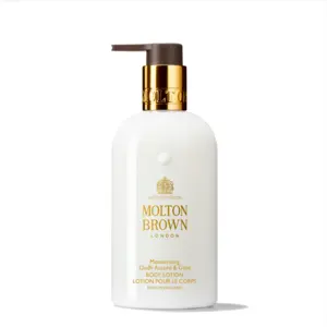 Comparateur de prix : Molton Brown Mesmerising Oudh Accord and Gold Body Lotion 300ml