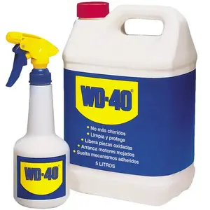 WD-40 5L : Bidon lubrifiant + pulvérisateur pas cher