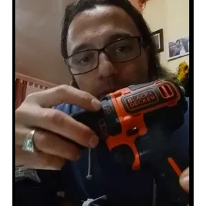 SP SILICON POWER Black + Decker Perceuse à percussion BLACK & DECKER BL188N 18Volt pas cher