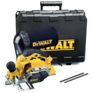 Comparateur de prix : DeWalt Rabot DEWALT D26500K 4 mm - Largeur 82 mm 1050 W