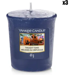 Comparateur de prix : YANKEE CANDLE Bougie votive - Mélodies du crépuscule  - 49 g