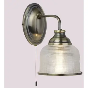 Searchlight Applique murale Bistro II en verre holophane, laiton vieilli pas cher