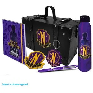 Pyramid Coffret Cadeau Premium Trunk Académie Nevermore Mercredi pas cher