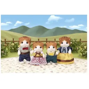Set de 4 figurines Sylvanian Families 5290 La famille chat roux