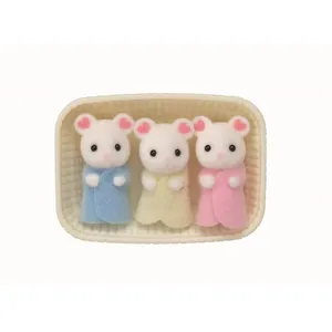Sylvanian Families® Figurine triplés souris marshmallow 5337 pas cher