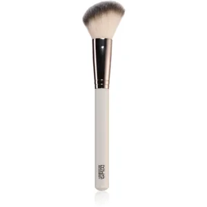 MUA Makeup Academy Brushes pinceau contouring et blush 1 pcs pas cher