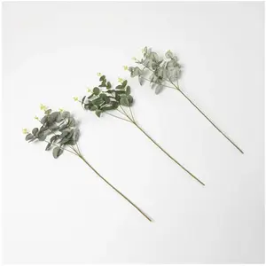 HOMESCAPES Lot de 3 branches d'eucalyptus artificielVendu paramazon