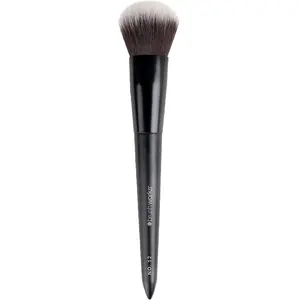Comparateur de prix : Brushworks Back Comb Brush pinceau blush type NO. 12 1 pcs