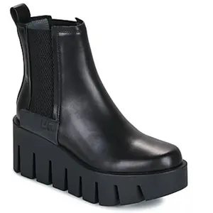 Comparateur de prix : Boots United nude Grip Chelsea Lo IV M67875262
