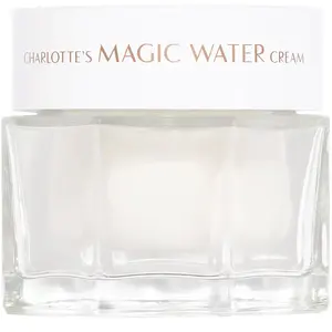 Charlotte Tilbury Charlotte's Magic Water Cream - crème gel hydratante pour le visage pas cher