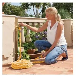 Comparateur de prix : Hozelock SUPERHOZE 5 - 15 m 8215A1240 15 m jaune Tuyau darrosage