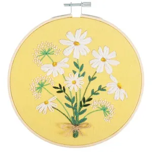 Kit de Broderie Daisies avec Cercle en Bois de 15cm - Trimits Un Kit P...