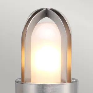 Comparateur de prix : Paignton Borne extérieure en acier inoxydable (argent), IP55 - Elstead