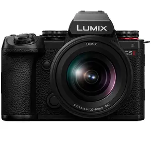 Comparateur de prix : Appareil photo hybride Panasonic Lumix S5 Mark II + S 20-60mm f/3.5-5.6