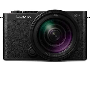 Comparateur de prix : Panasonic Lumix S9 Body Jet Black + LUMIX S 28-200mm F/4-7.1 MACRO