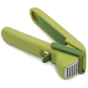 Presse-ail lame d'essuie-glace Joseph Joseph CleanForce Vert pas cher