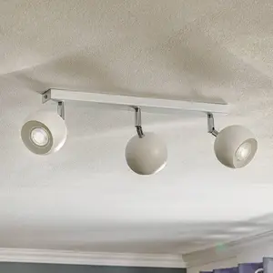 SOLLUX LIGHTING Plafonnier à spots Flame en blanc, à trois lampes pas cher