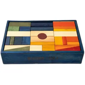 Jeux de société en bois dans un plateau 63 pièces Wooden Story TU pas cher