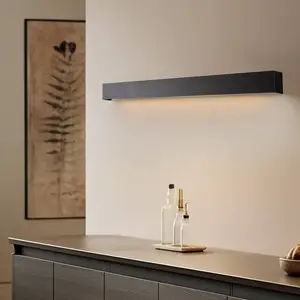 Euluna Applique murale Straight M, 92 cm, noir pas cher