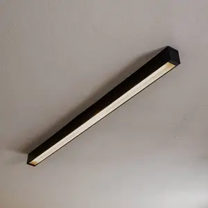 Euluna Plafonnier Straight noir 122 cm pas cher