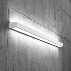 MCJ Applique murale LED Mera, largeur 120 cm, blanc, 4.000KVendu parluminaire