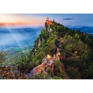 Trefl Puzzle 1000 pièces : Photo Odyssée : Tour Cesta, Saint Marin pas cher